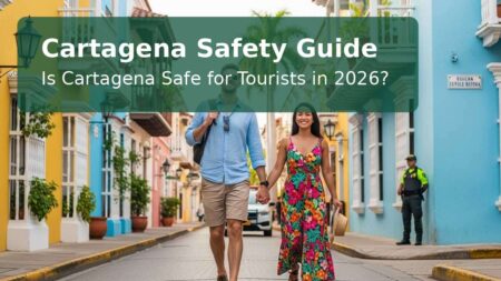 Cartagena Safety Guide travelers walking in El Centro Cartagena during daytime